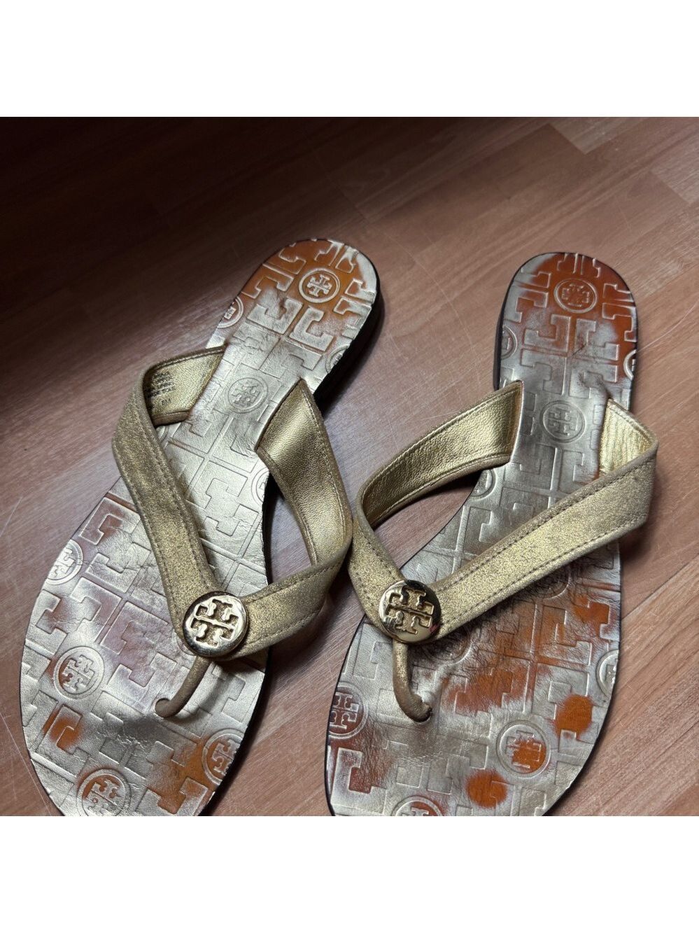 Tory Burch thora flat thong gold leather sandals size 8 - Picture 3 of 8